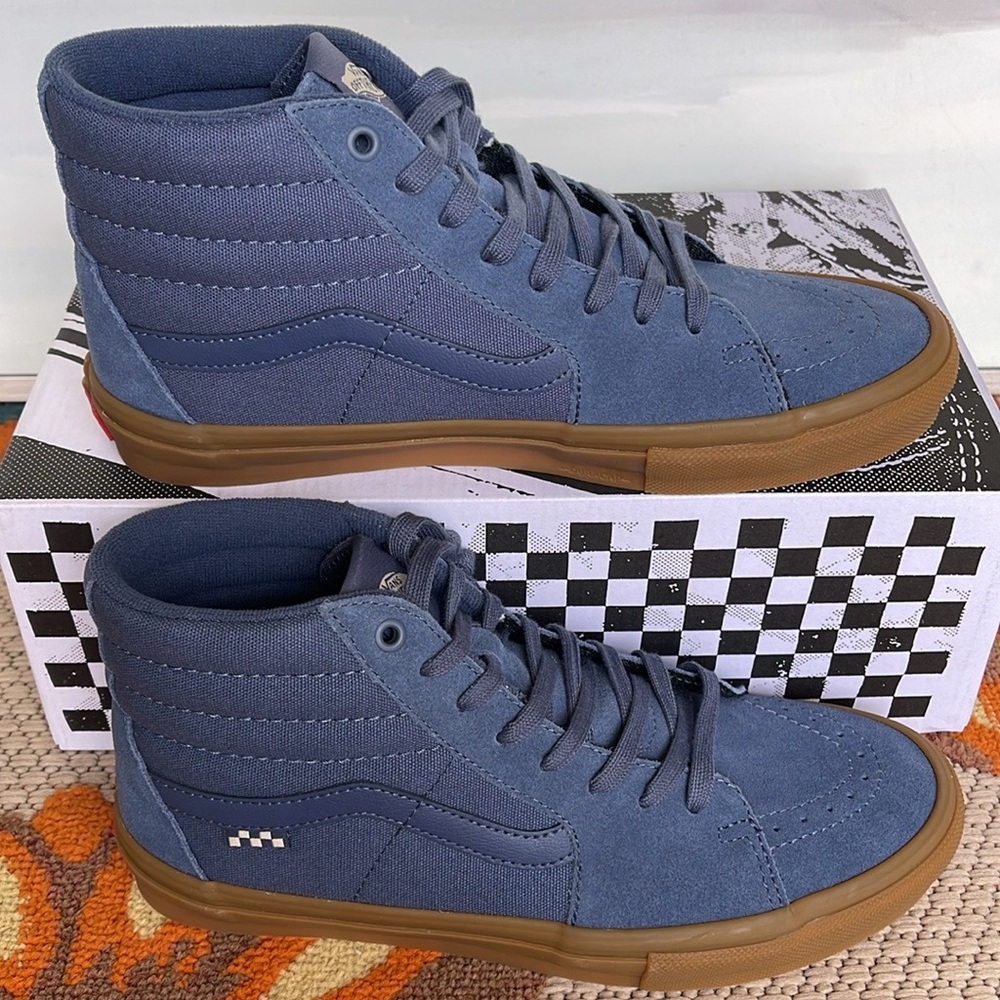 Vans WMNS Skate Sk8-Hi Vintage Blue/Gum
VN0A5FCC0QZ Sneakers - Picture 15 of 16